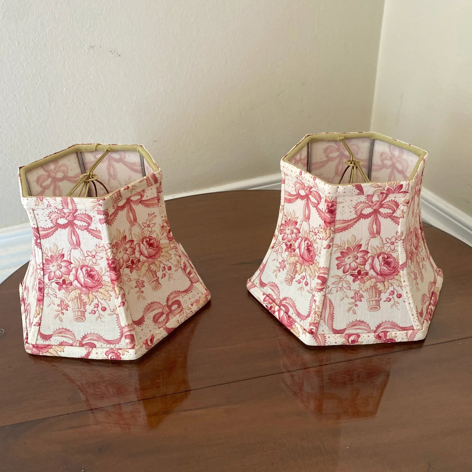 Late 20th Century French Toile Sconces Lamp Shades ~ a Pair - 2