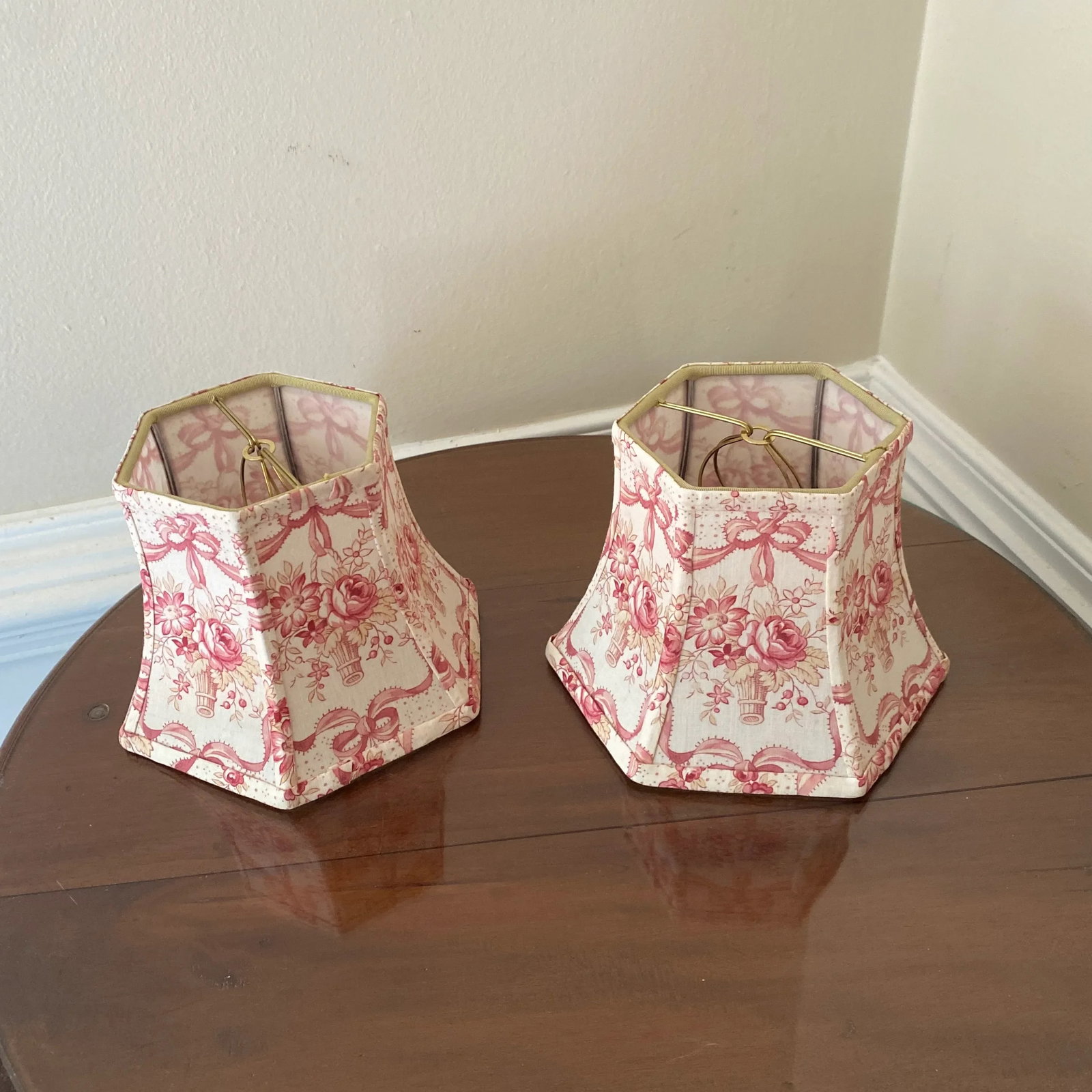 Late 20th Century French Toile Sconces Lamp Shades ~ a Pair - 9