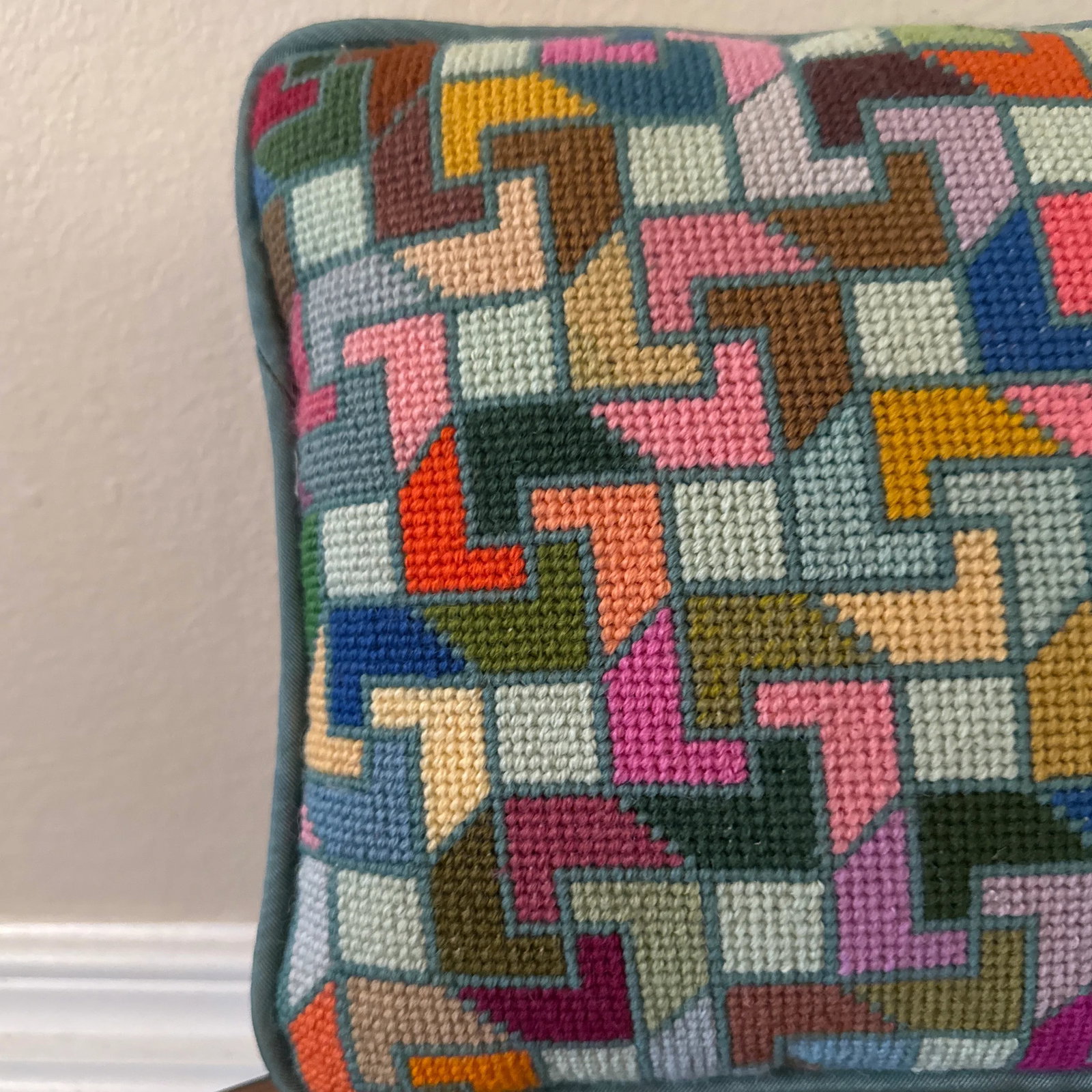 Vintage 1970s Op Art Needlepoint Pillow - 4