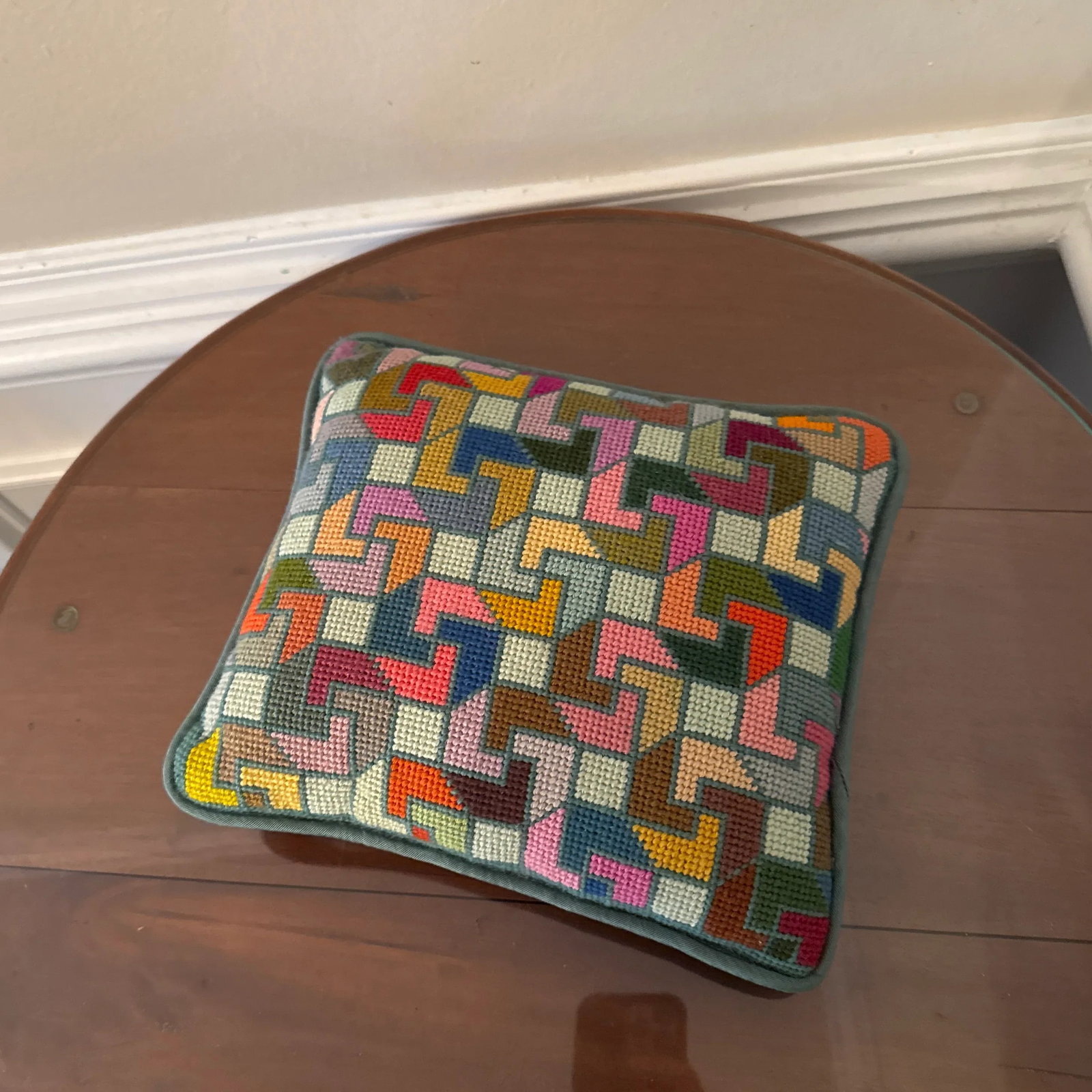 Vintage 1970s Op Art Needlepoint Pillow - 7
