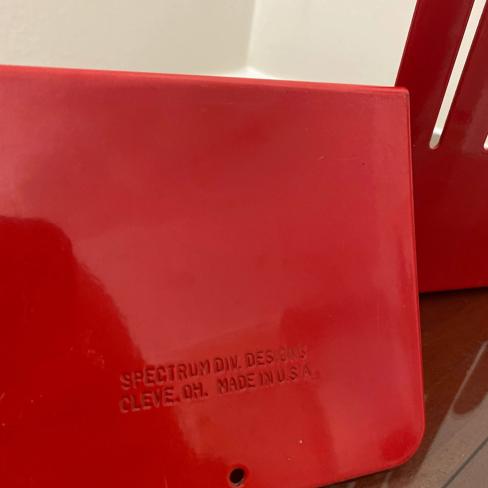 Vintage Spectrum Red Metal Hand Bookends- a Pair - 6