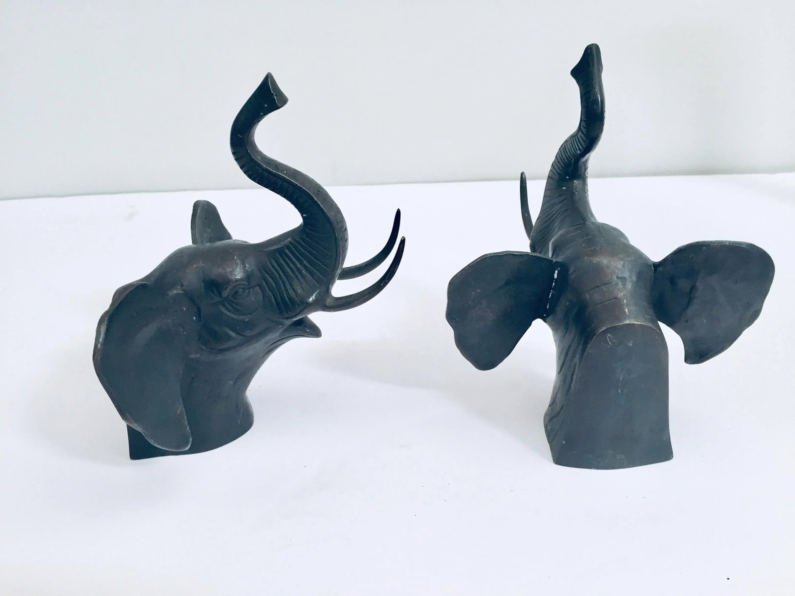 Cast Iron Elephant Heads Bookends - a Pair - 9