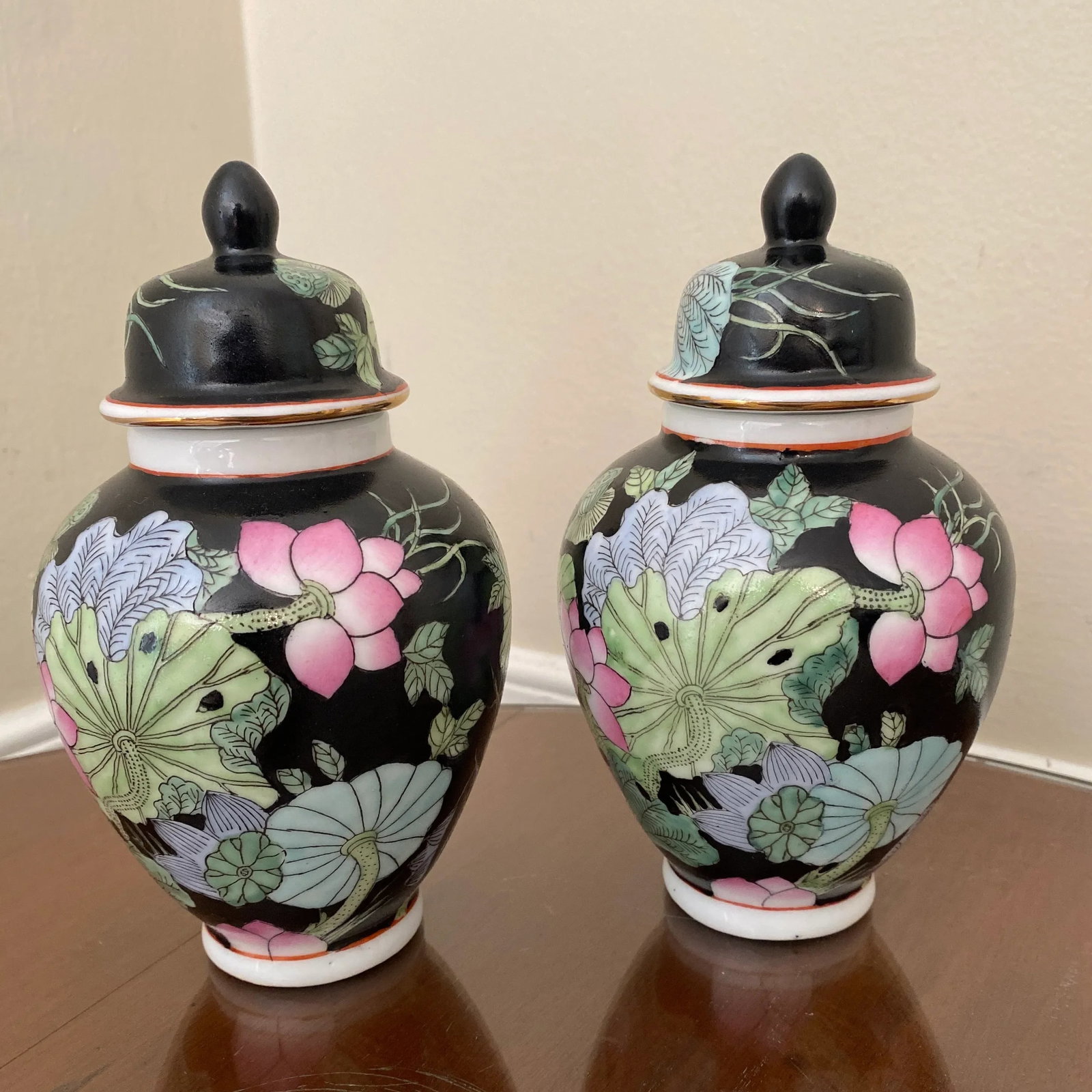 1970s Floral Japanese Ginger Jar - a Pair - 2