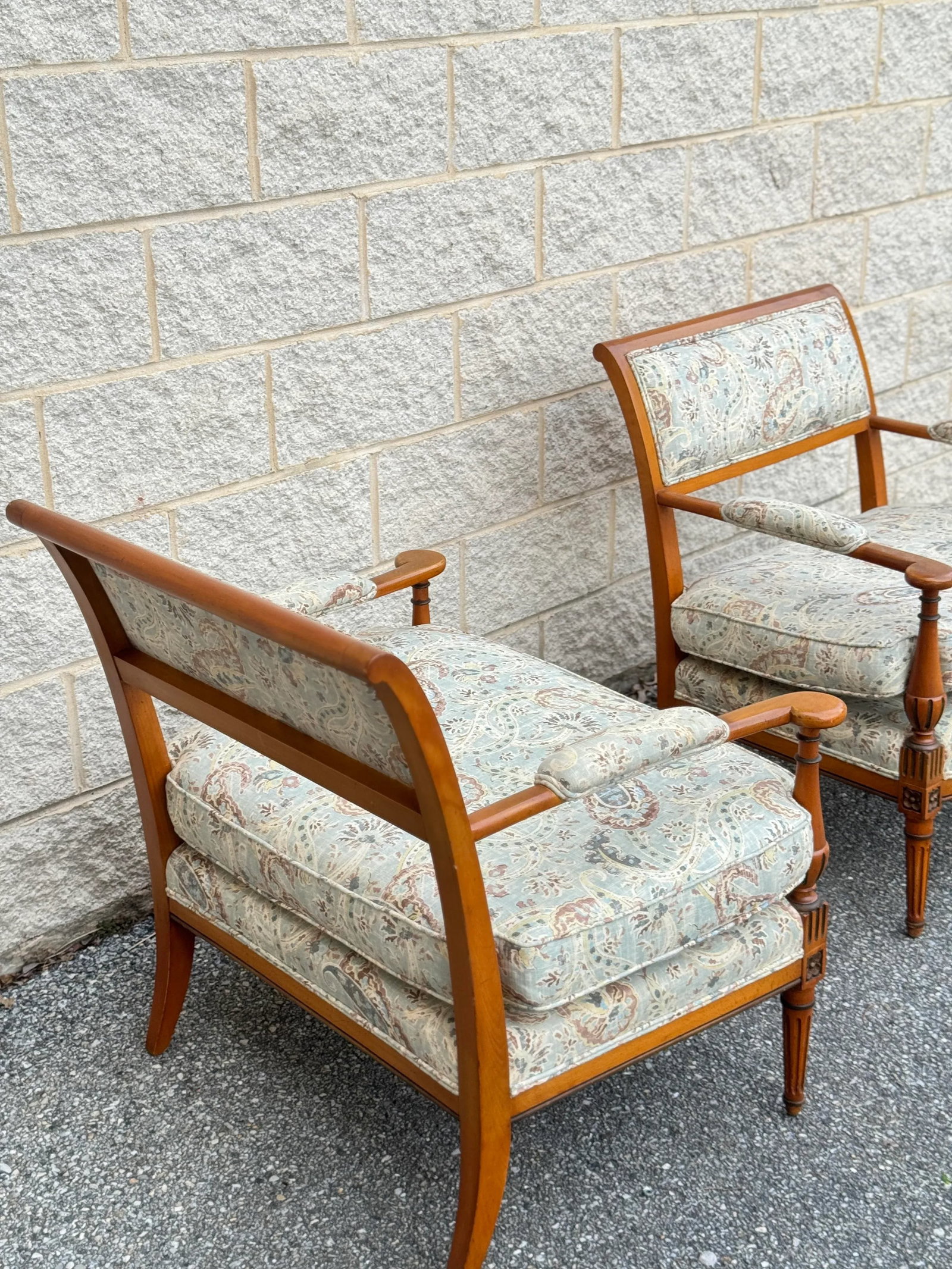 Mid 20th Century Pair of Louis XVI Style Marquis Armchairs - 3