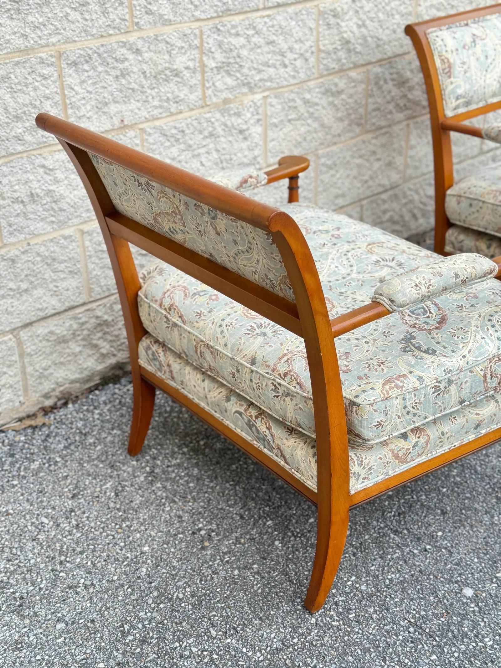 Mid 20th Century Pair of Louis XVI Style Marquis Armchairs - 4