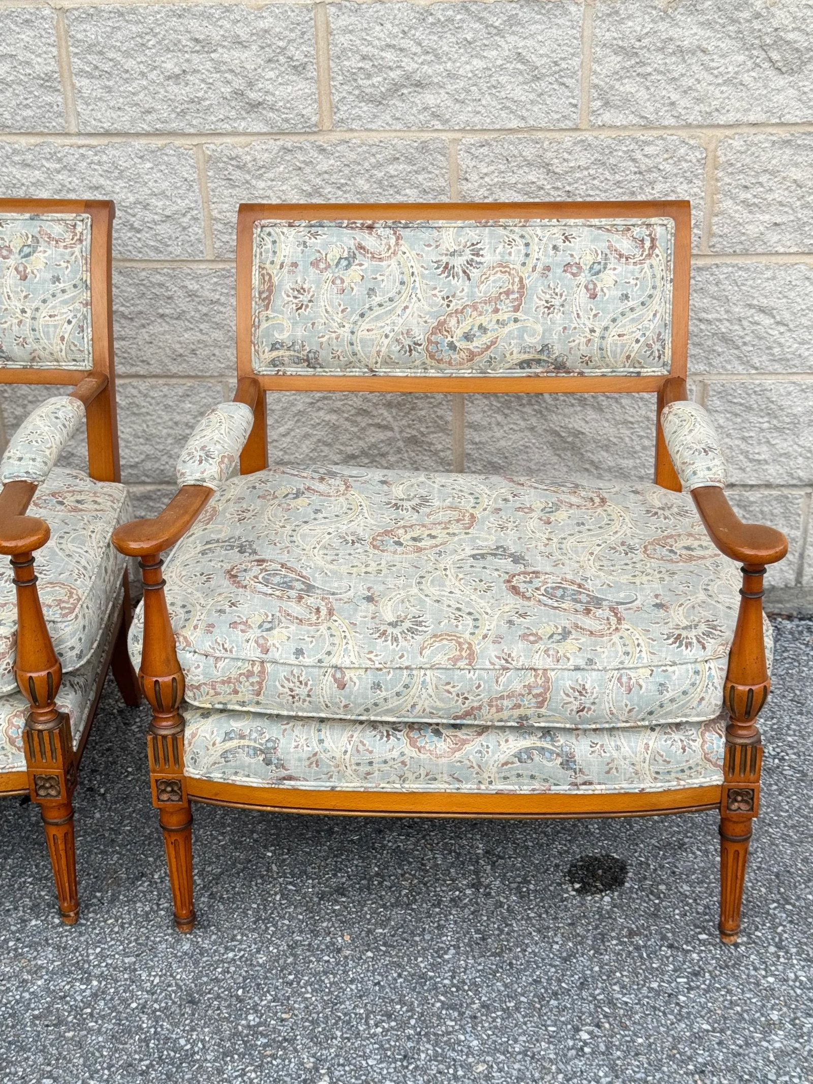 Mid 20th Century Pair of Louis XVI Style Marquis Armchairs - 5