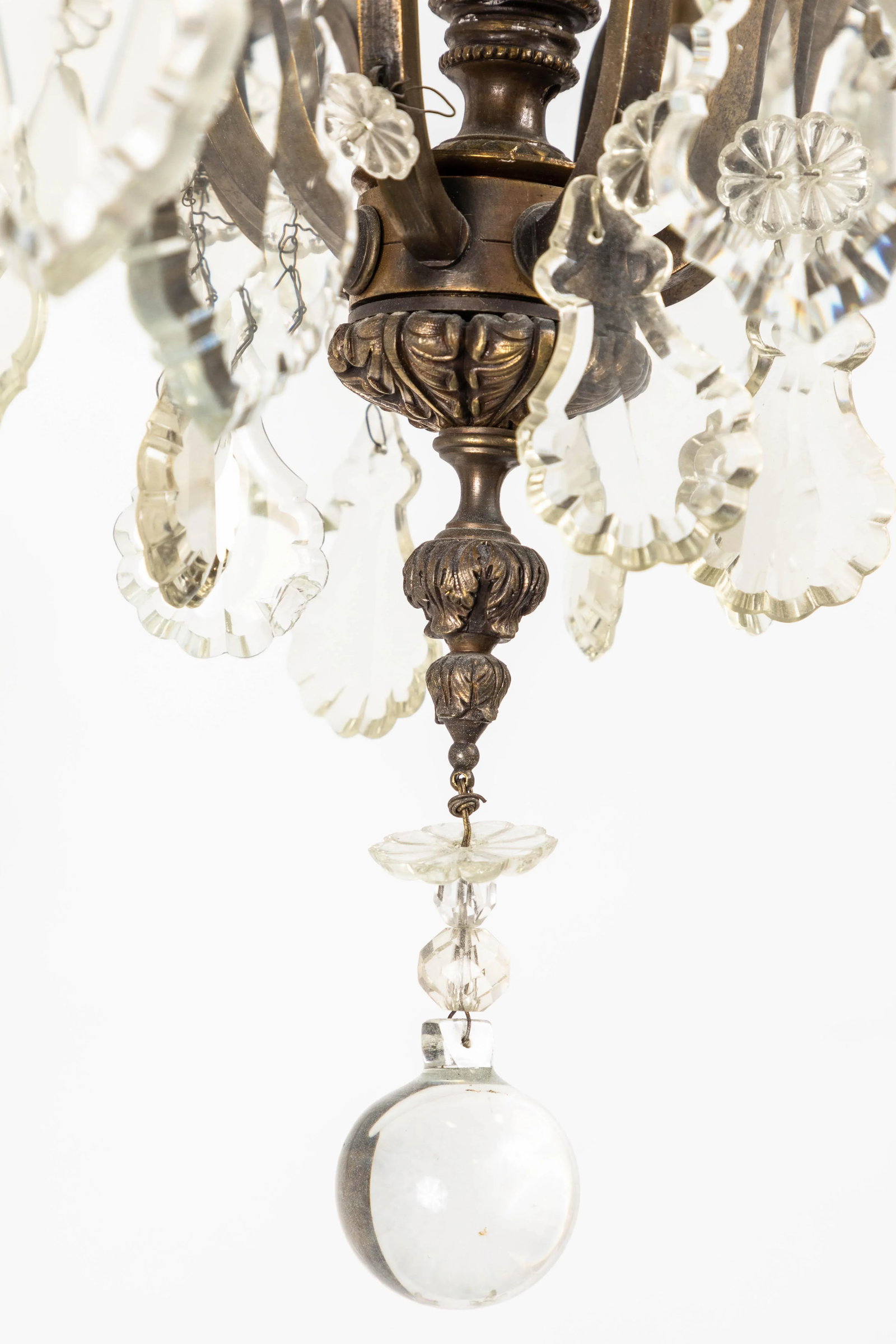 French Rococo Style Bronze 8-Light Chandelier with Handcut Crystals - 5