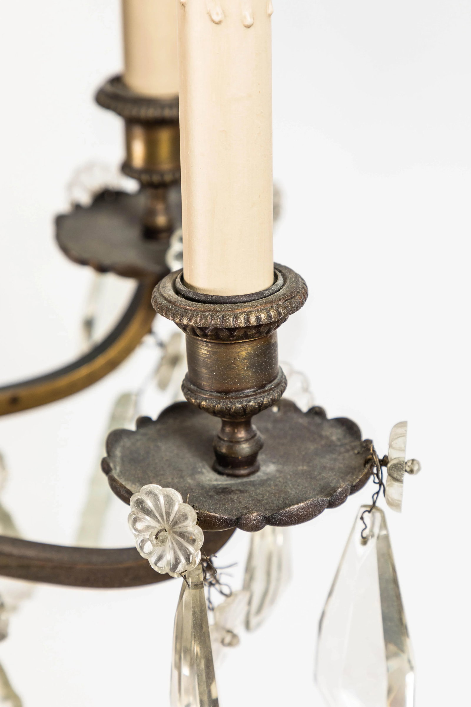 French Rococo Style Bronze 8-Light Chandelier with Handcut Crystals - 7