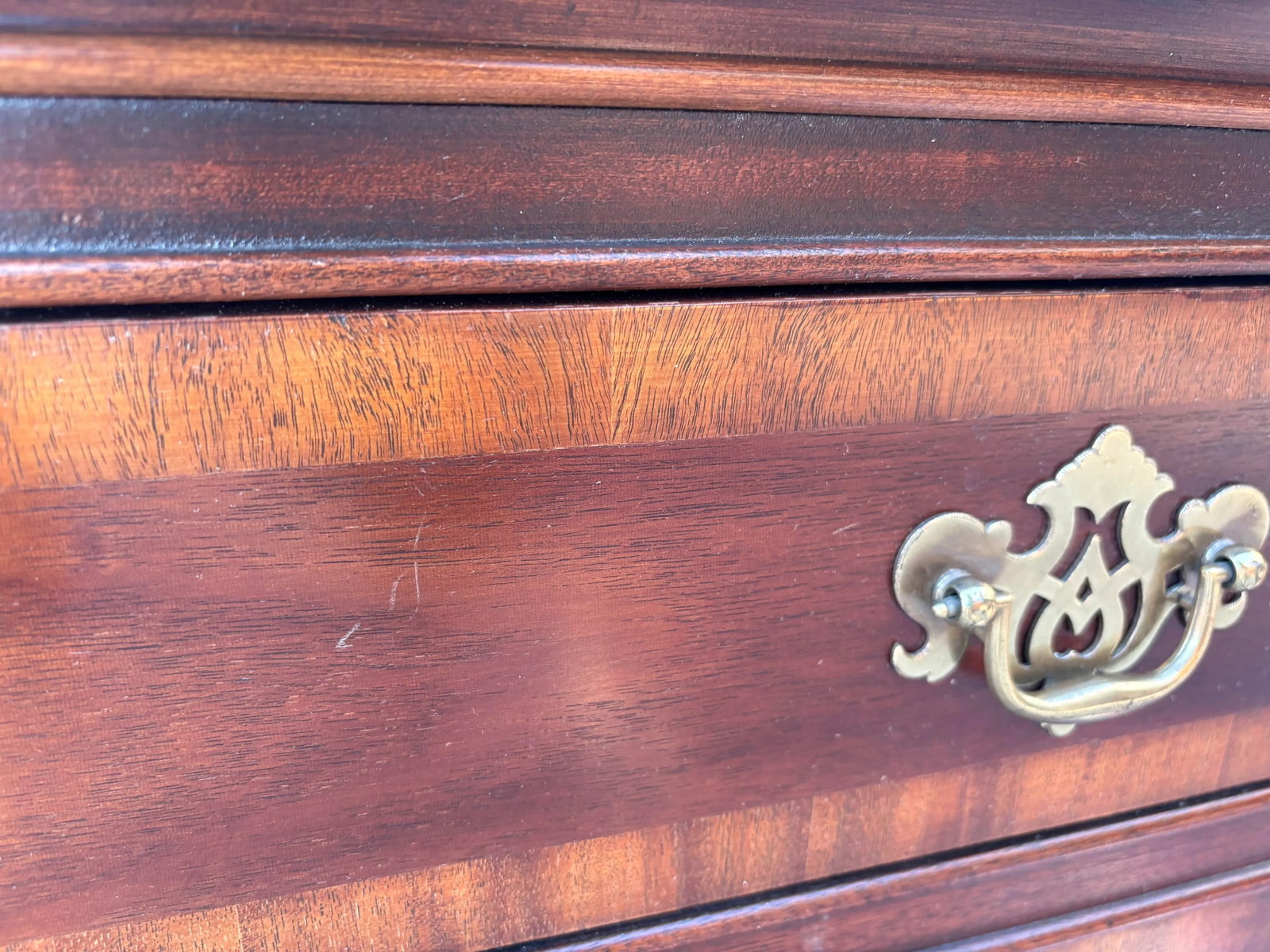 Dixie Chippendale Pair of Banded Mahogany Nightstands - 10