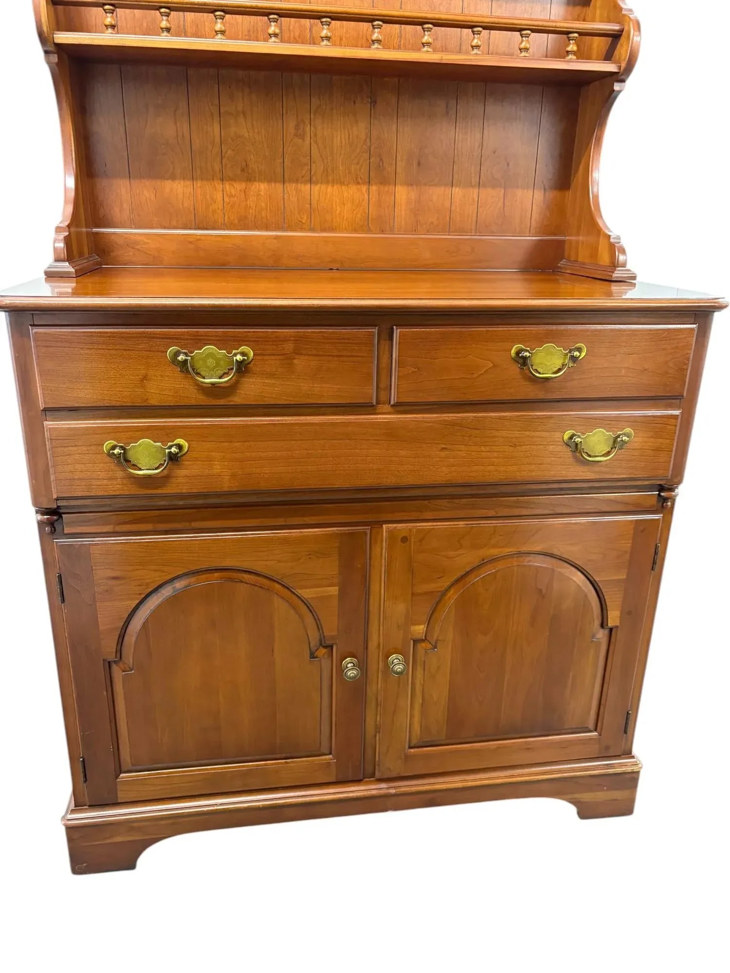 Pennsylvania House Colonial Style 2 Piece Hutch Cabinet - 5