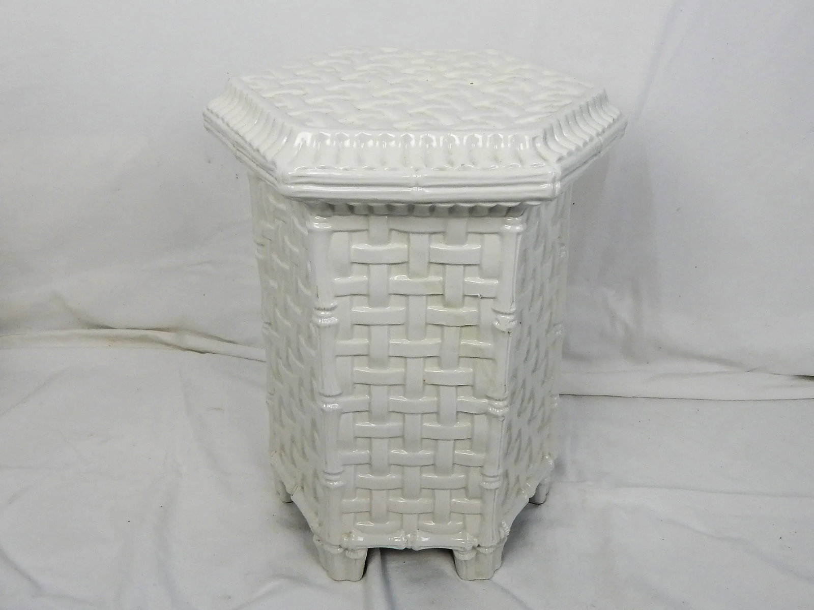 Italian Ceramic Lattice Side Table - 3