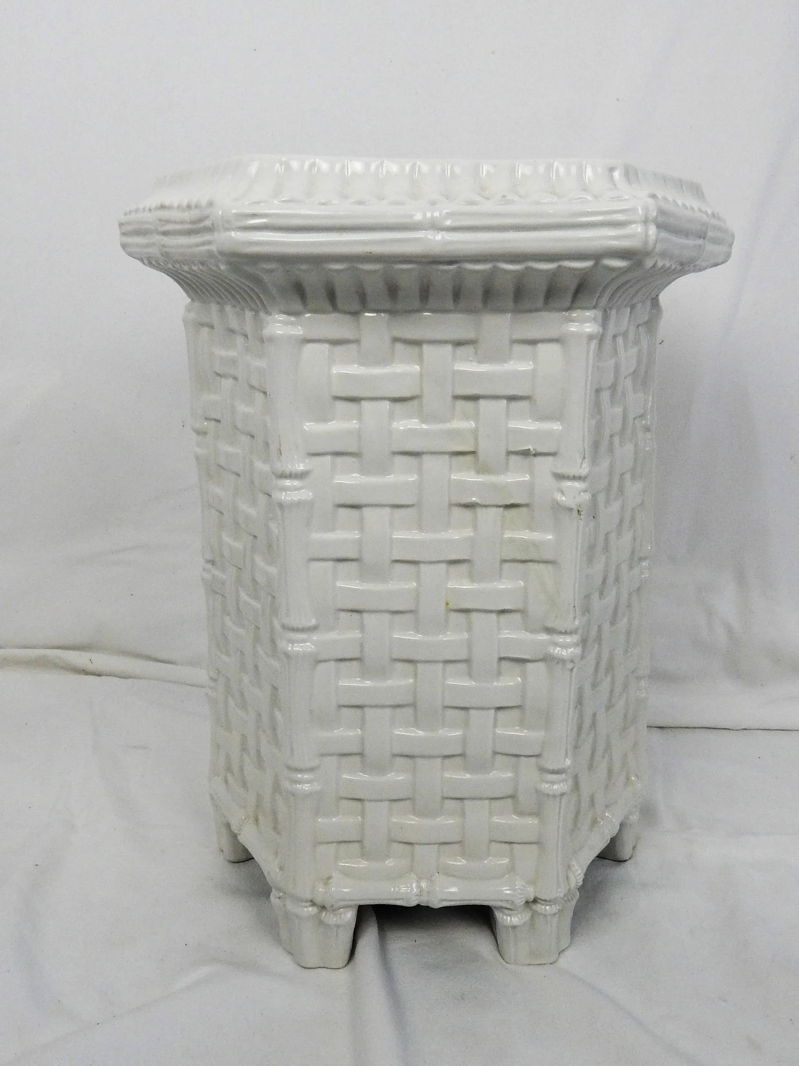 Italian Ceramic Lattice Side Table - 4