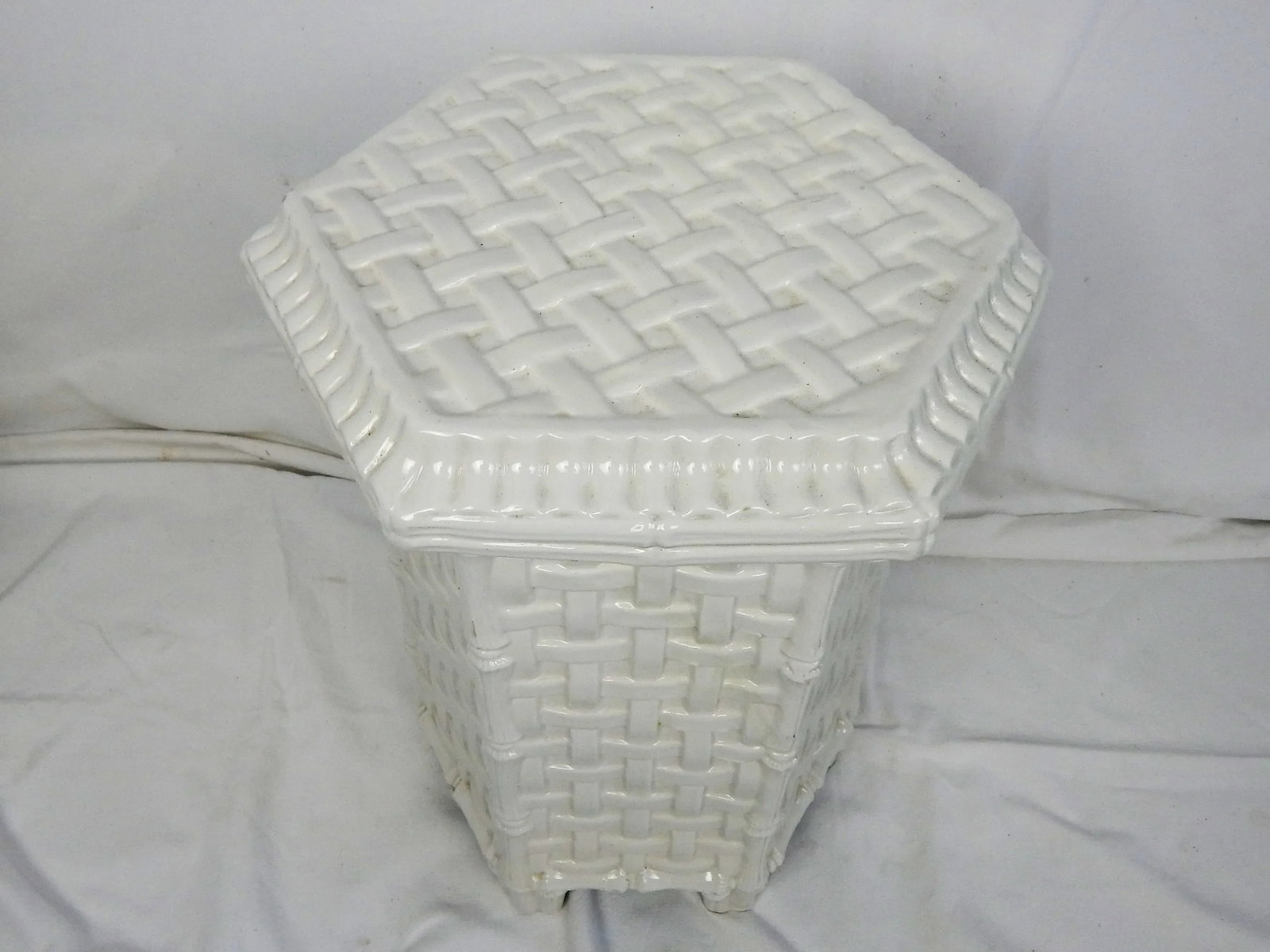 Italian Ceramic Lattice Side Table - 6