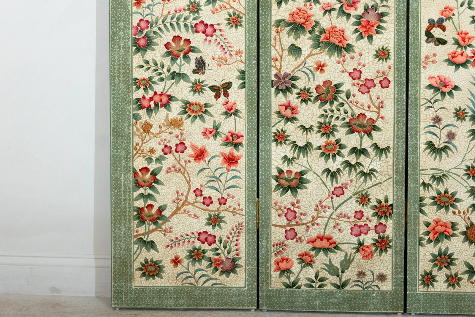 Vintage Four-Panel Polychrome Floral Folding Screen with Scalloped Accents - 11