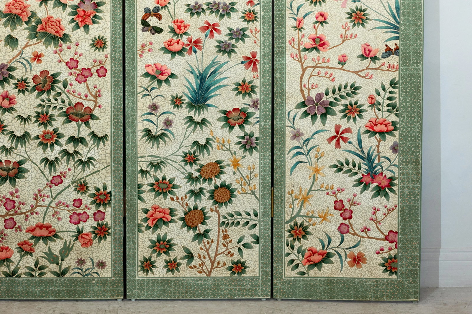 Vintage Four-Panel Polychrome Floral Folding Screen with Scalloped Accents - 2