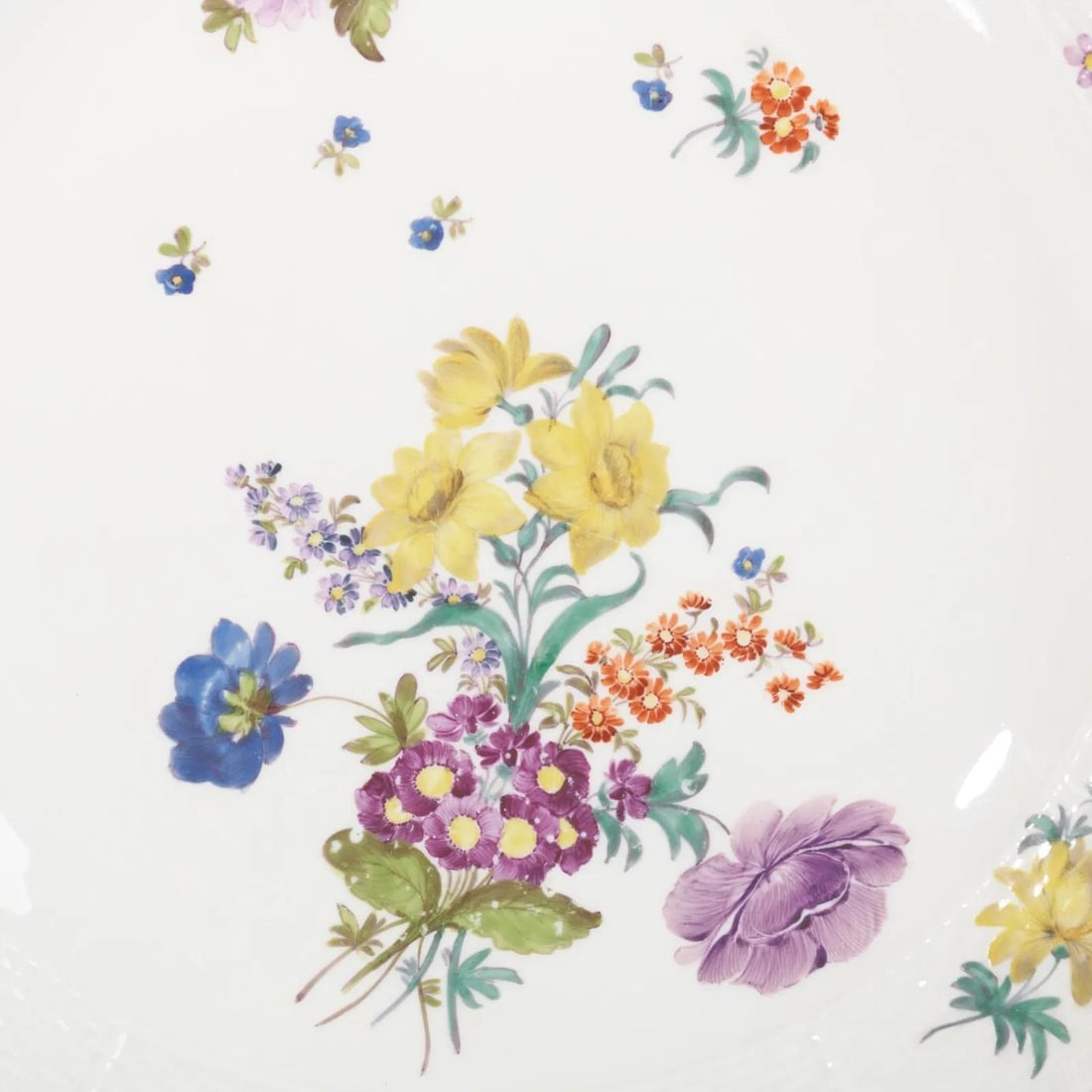 Antique 18th Century Meissen Porcelain Charger Deep Dish Platter With Basketweave Border and Floral - 10