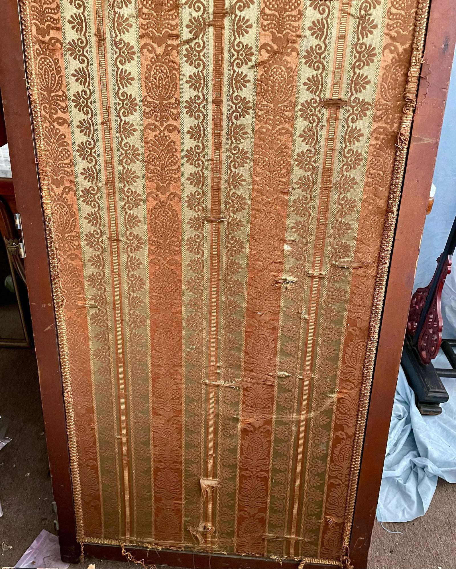 Late 19th Century French Tapestry 3 Panel Room Carved Wood Divider/Screen Glass Window - 9