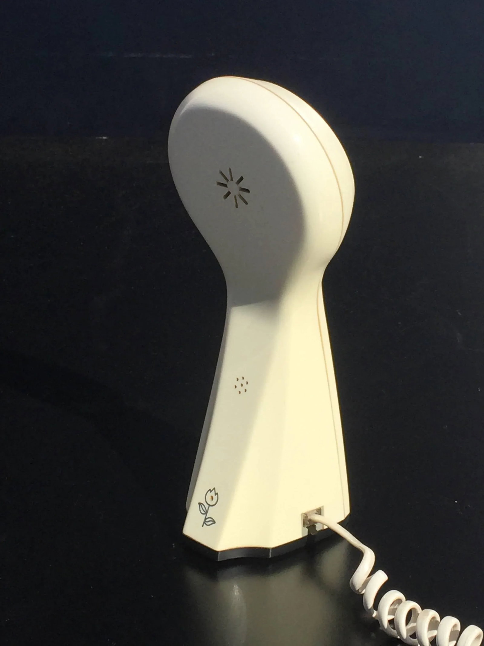 Pierre Cardin Pop Art Futuristic Ambiance Phone - 5