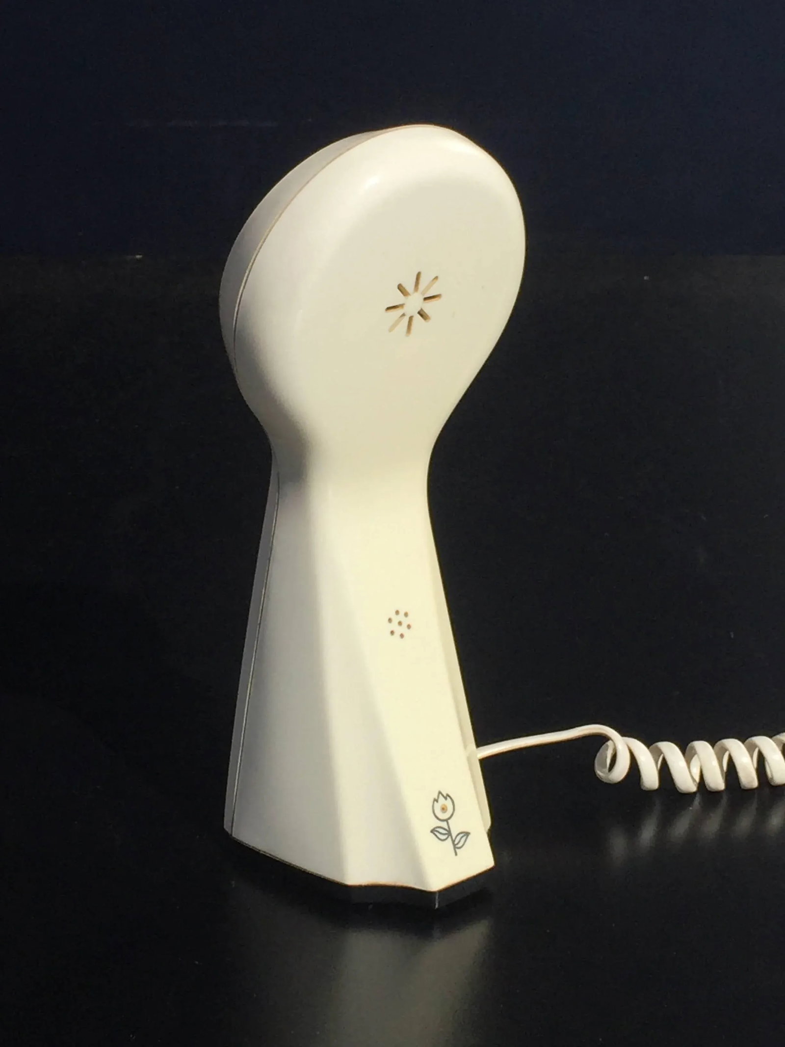 Pierre Cardin Pop Art Futuristic Ambiance Phone - 6