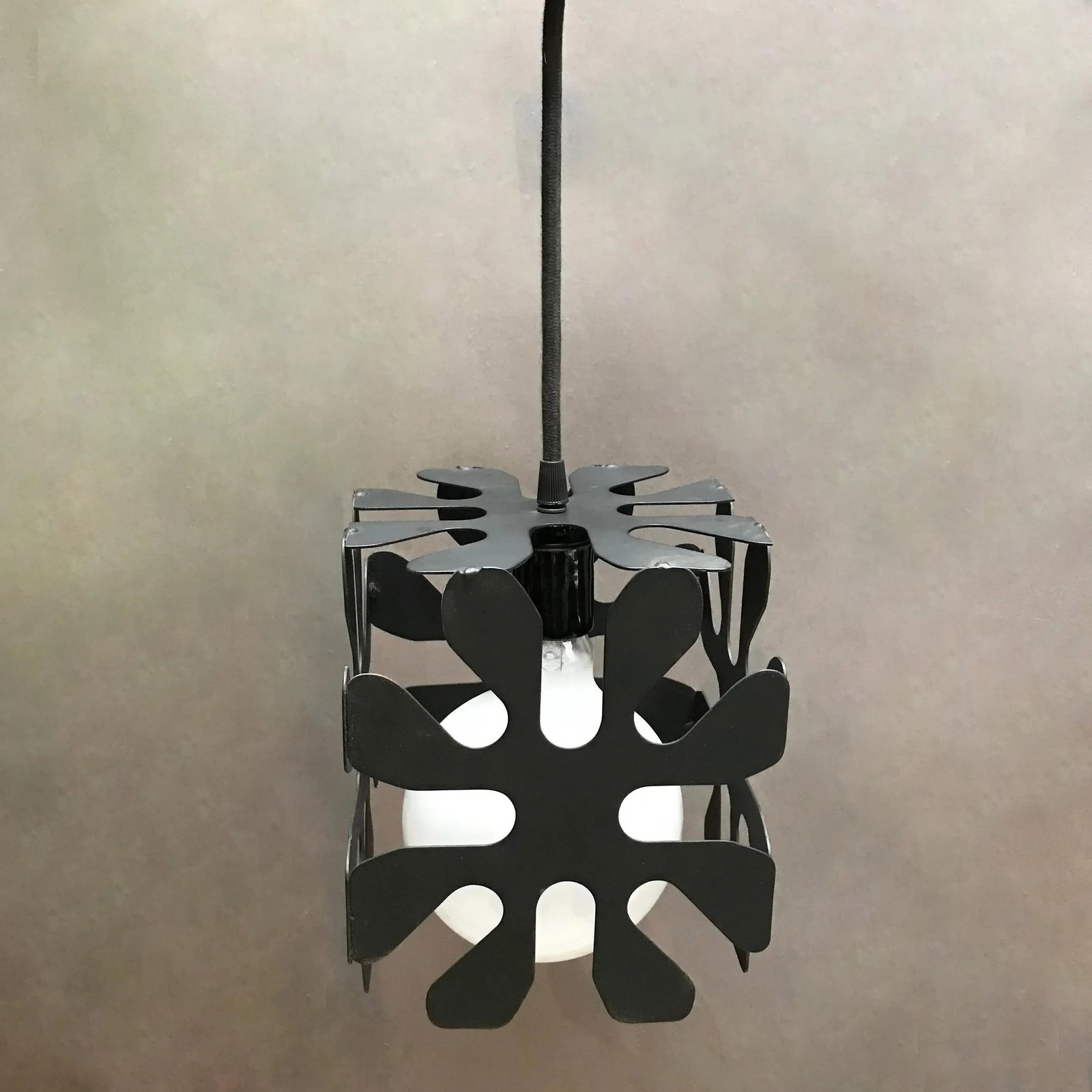 Mid-Century Modern Wrought Iron Cubed Flower Pendant Light - 4