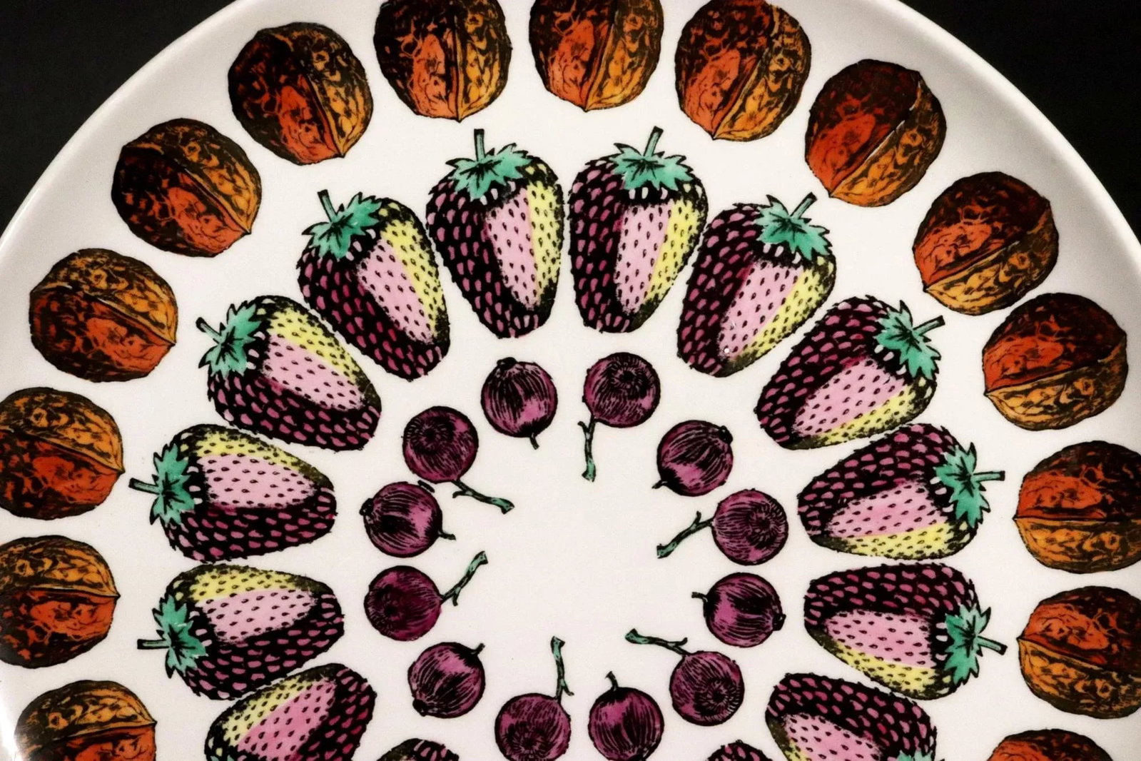 Piero Fornasetti Ceramic Plate With Giostra Di Frutta Pattern, #4 in Series - 2