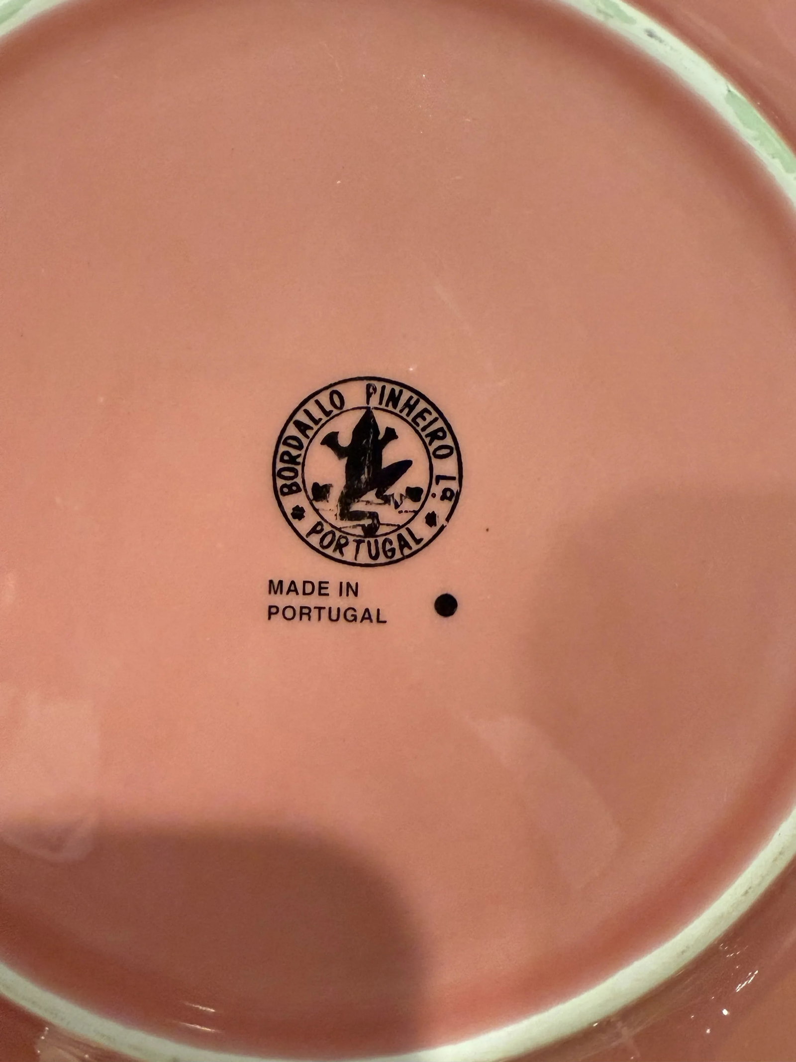 Collection of Five Plates Including Bordallo Pinheiro Cabbage Ware - 9