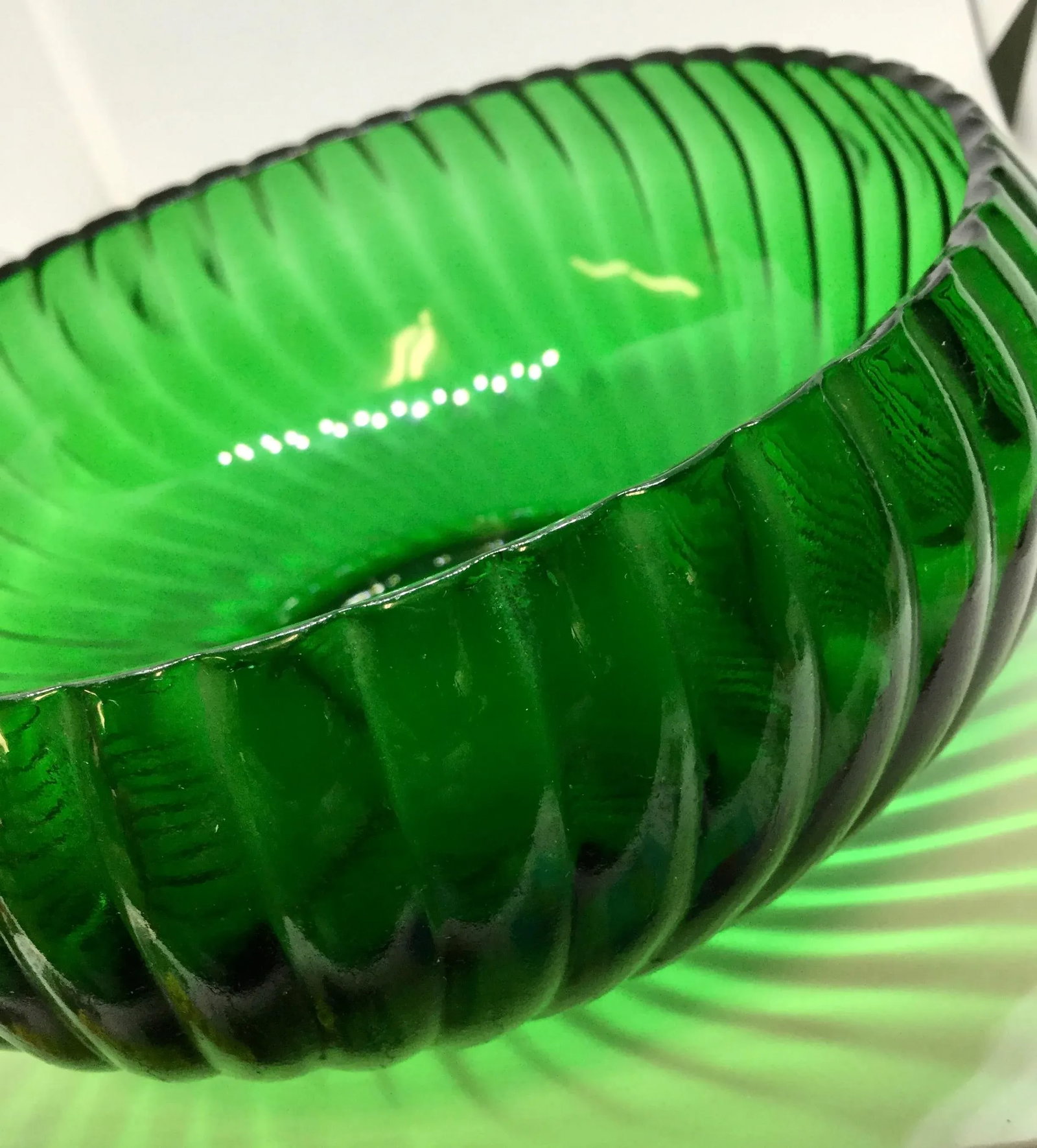 1950s Swirling Green Glass Serving Bowl - 3