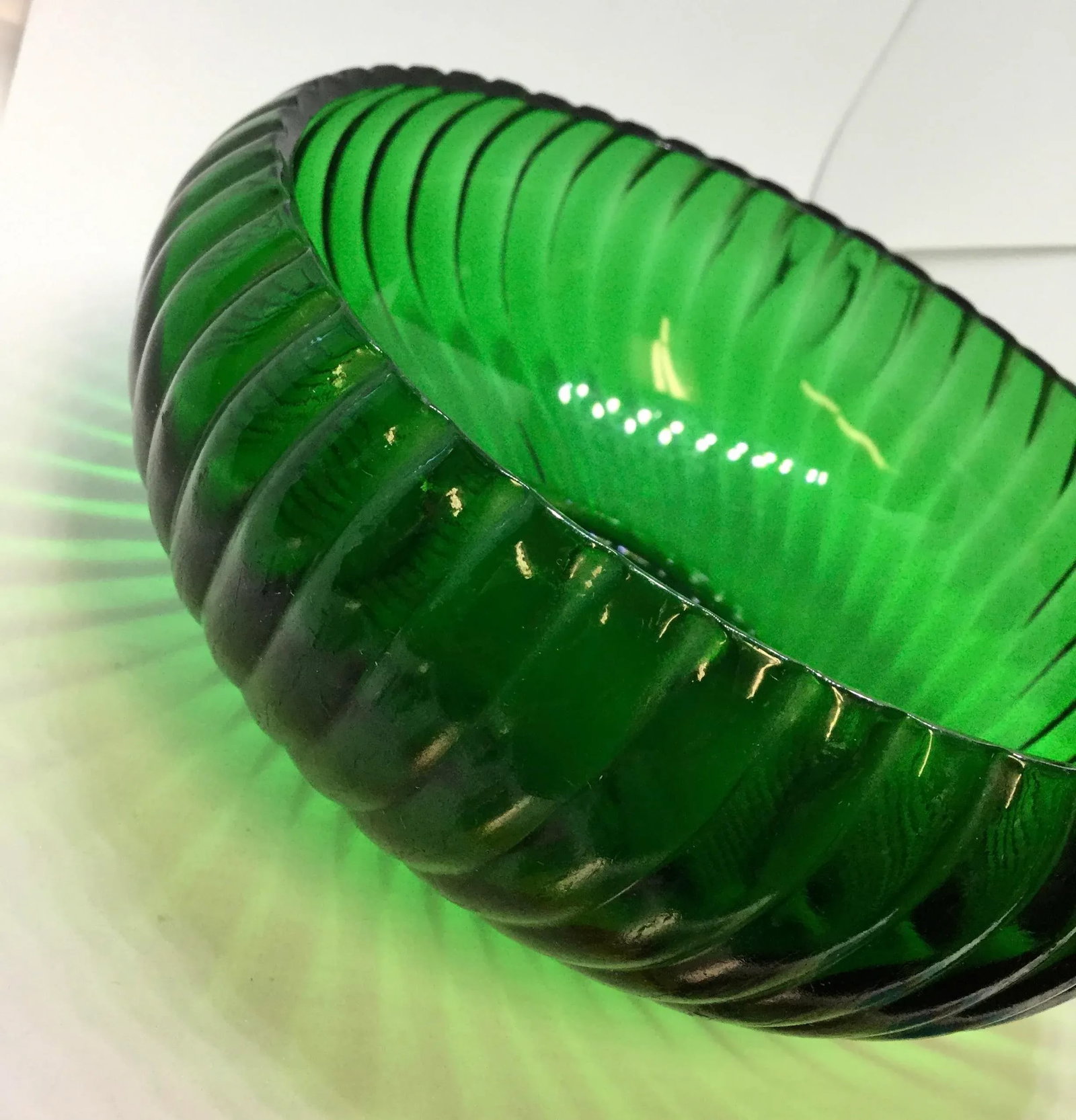 1950s Swirling Green Glass Serving Bowl - 4