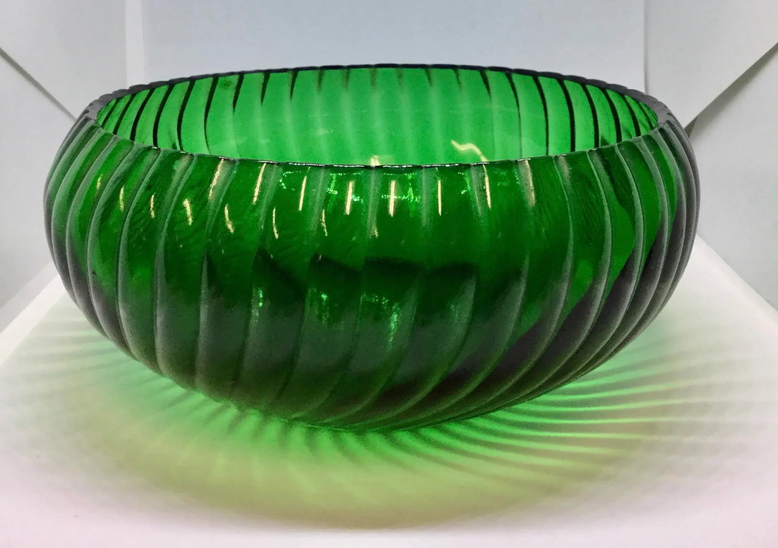 1950s Swirling Green Glass Serving Bowl - 8