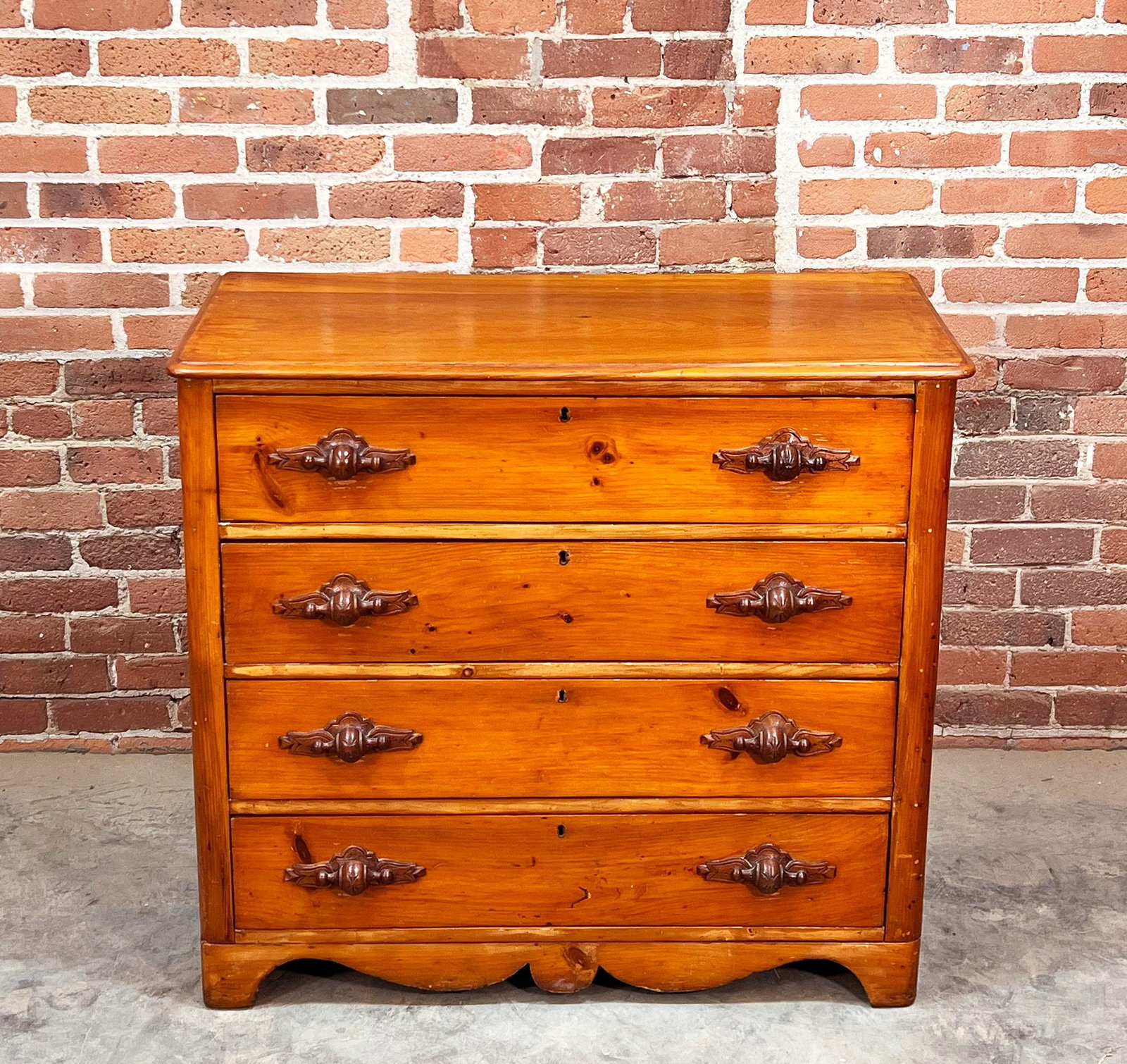 Antique 19th C. Cottage Pine 4 Drawer Dresser / Chest With Walnut Carved Pulls - 3