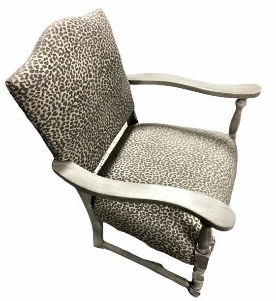 Early 20th Century Spanish Revival Armchair With Textured Kravet Upholstery - 3