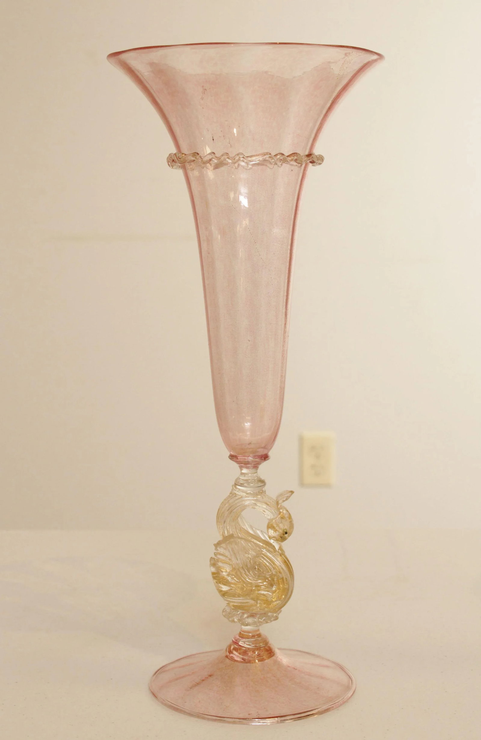 Antique Hand Blown Venetian Salviati Glass Trompet Vases with Swans - A Pair - 6