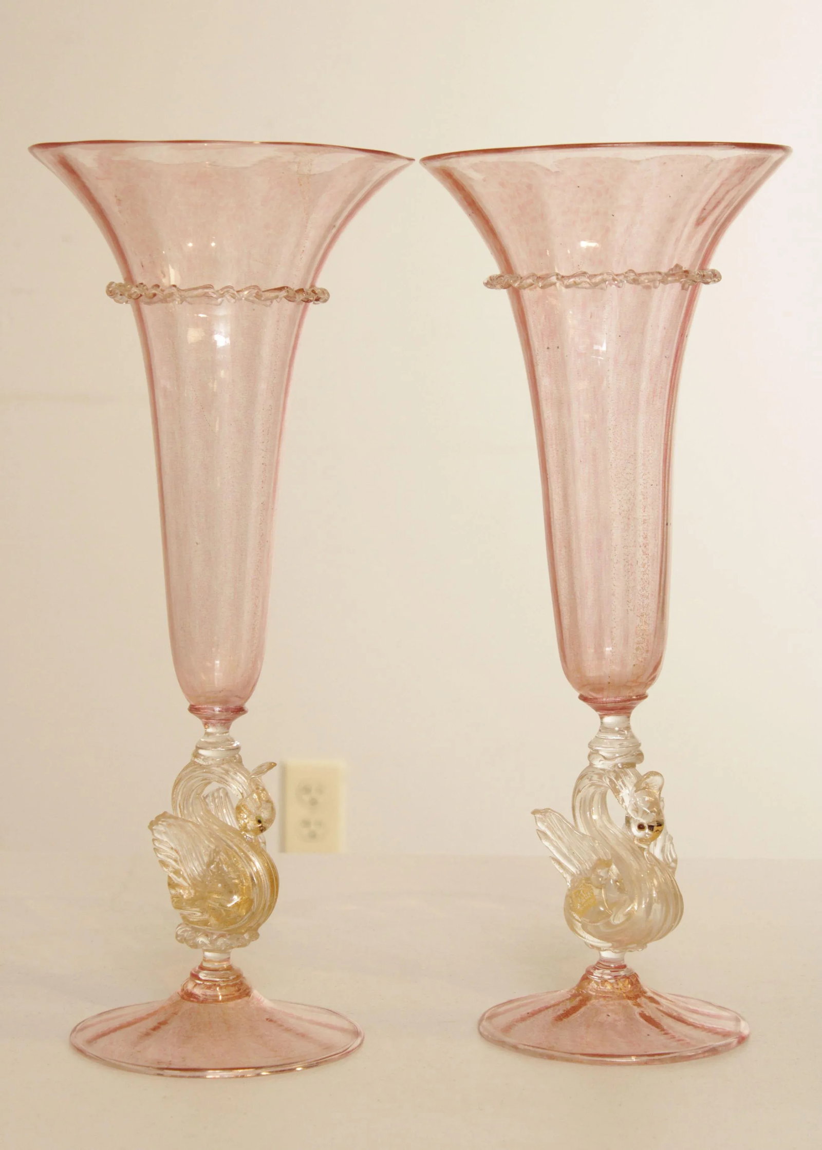 Antique Hand Blown Venetian Salviati Glass Trompet Vases with Swans - A Pair - 7