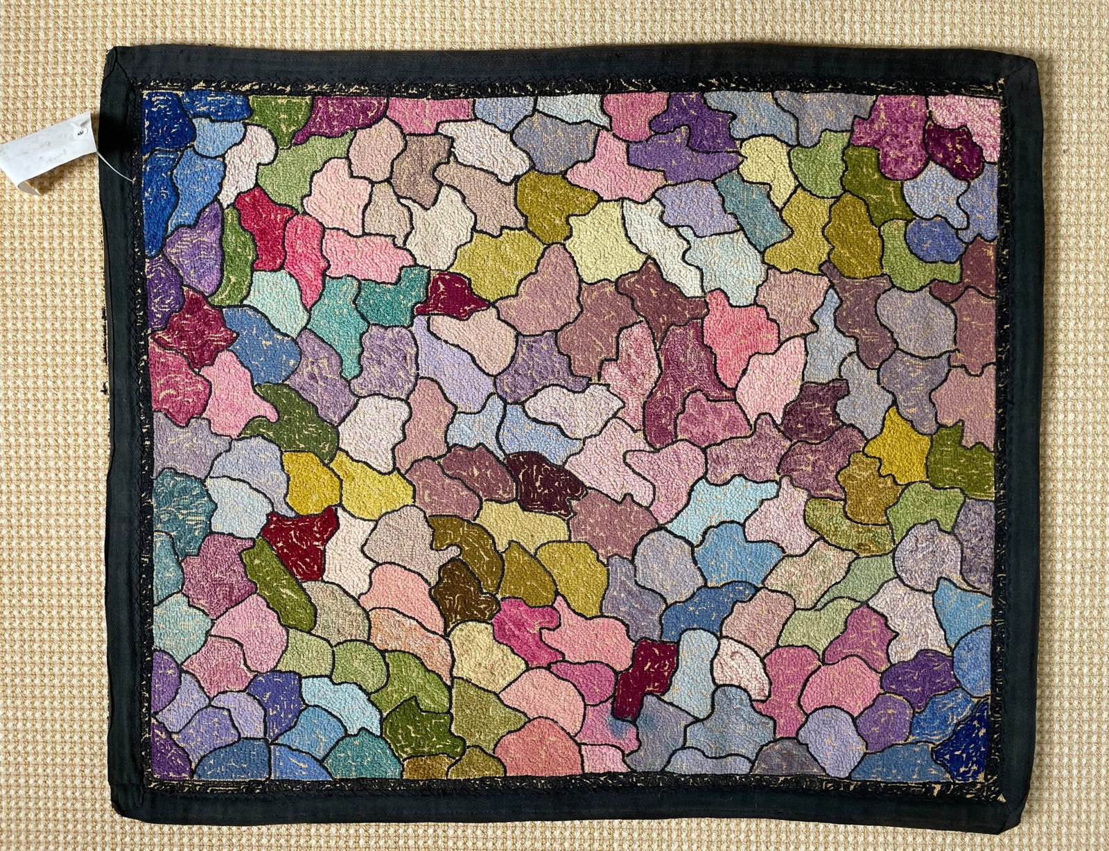 1930s Early American Hooked Rug - 11