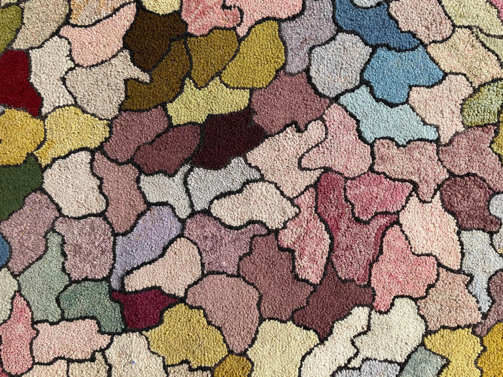 1930s Early American Hooked Rug - 7