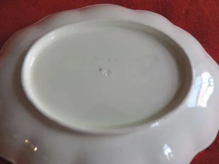 1790 English Wedgwood Creamware Etruscan Pattern Plate - 8
