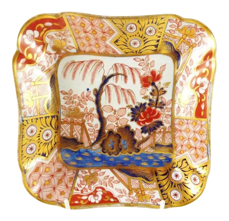 1810 Coalport Porcelain Rock & Tree Imari Square Dessert Dish: Antique 19th c. Coalport imari square deep plate. Decorated in the famed rock and tree pattern favored by the Prince Regent and found at Brighton Pavilion and the royal collections at Buckingham