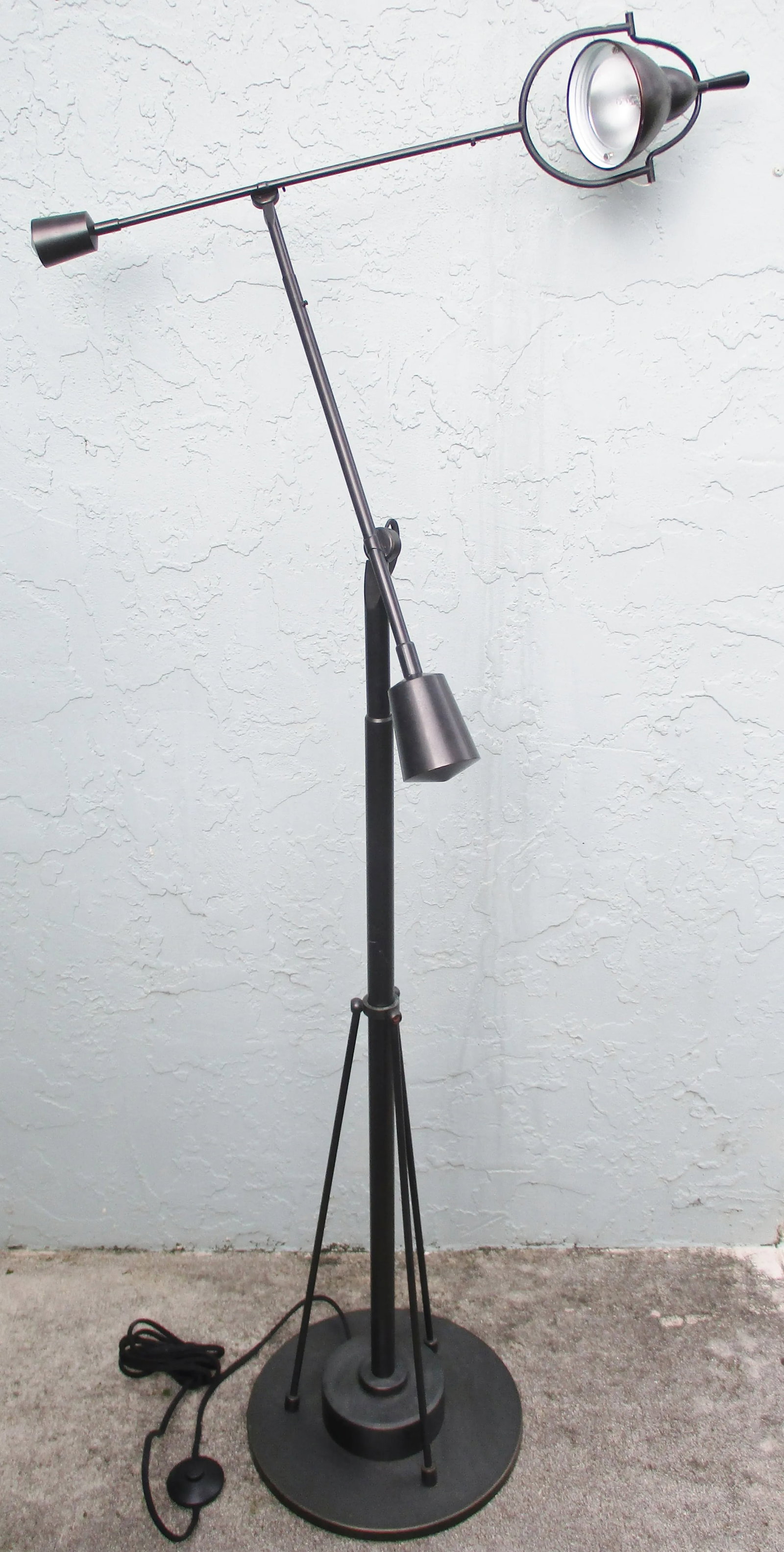 Architectural Counter Balance Counterpoise Floor Lamp in the Style of Edouard-Wilfred Buquet - 2