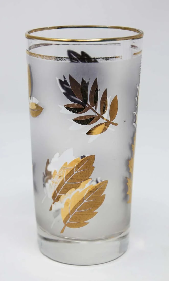 Vintage Mid 20th Century Cocktail Glasses by Libbey with Gold Leaf Design - Set of 4 - 12