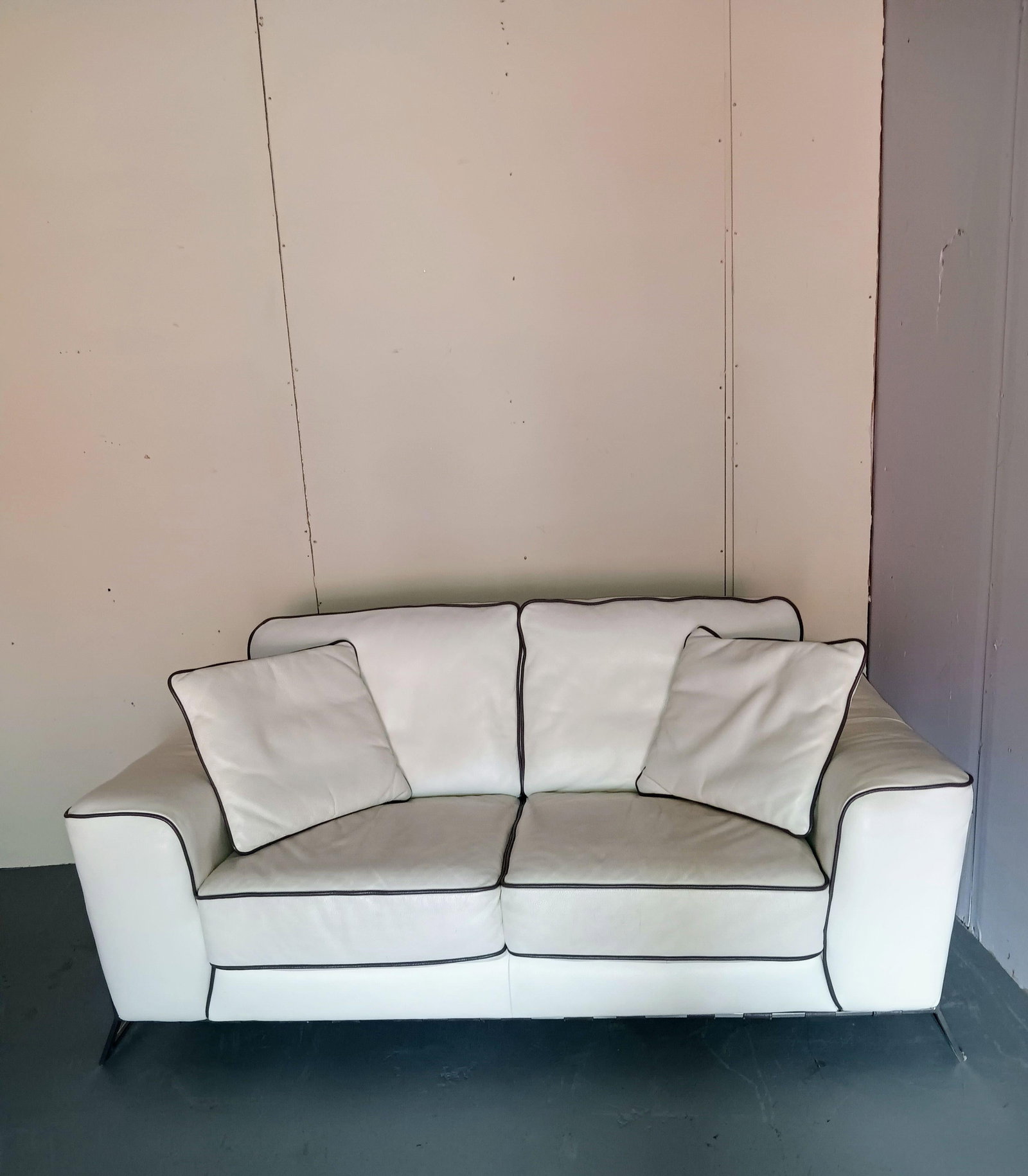 Violino Full Grain Leather Sofa - 3