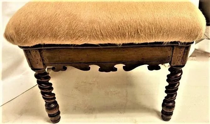 Late 19th Century Carved Rosewood Renaissance Revival Chair With Hair-On Cowhide Seat Upholstery - 7