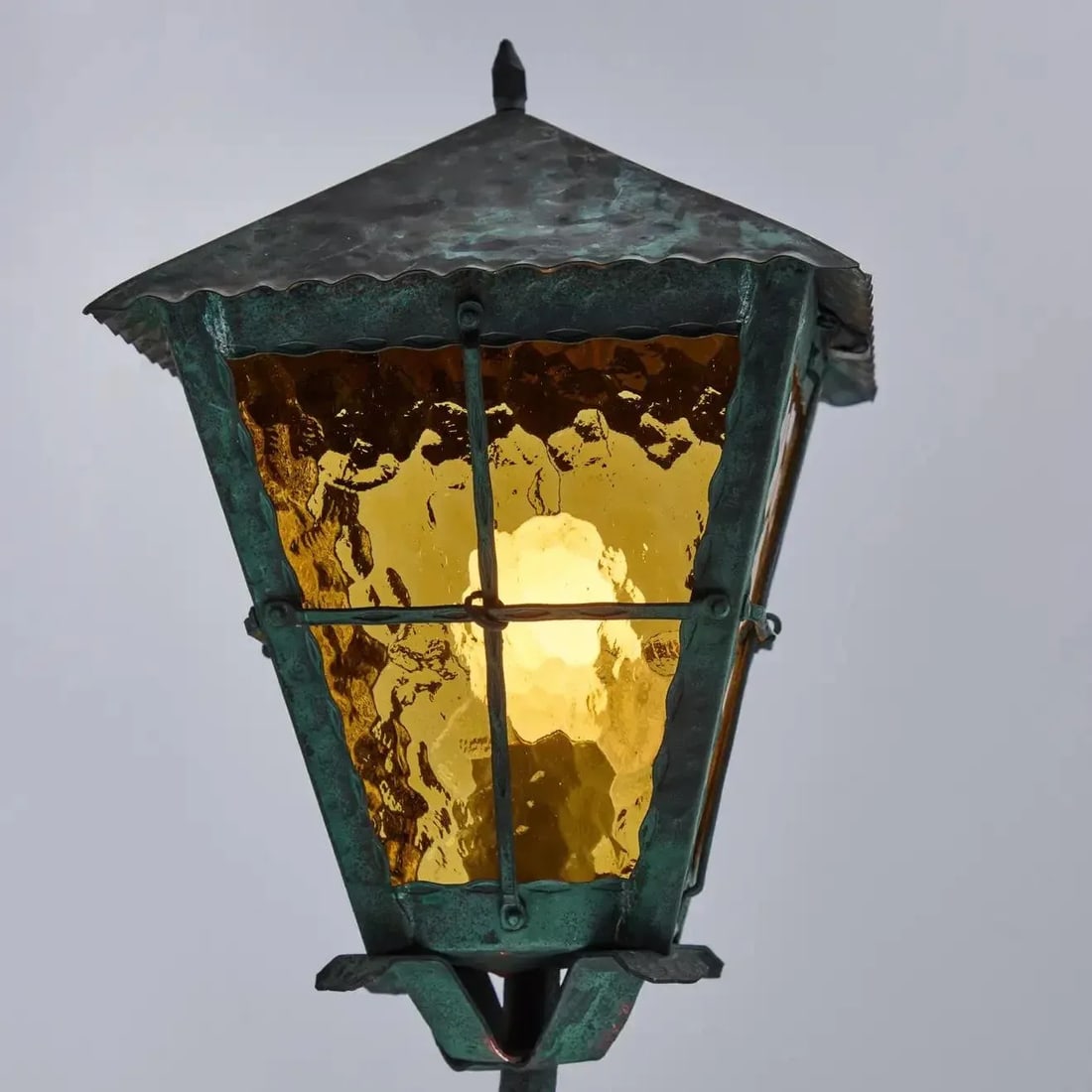 1950s Large Scandinavian Outdoor Wall Light in Patinated Copper and Amber Glass - 3