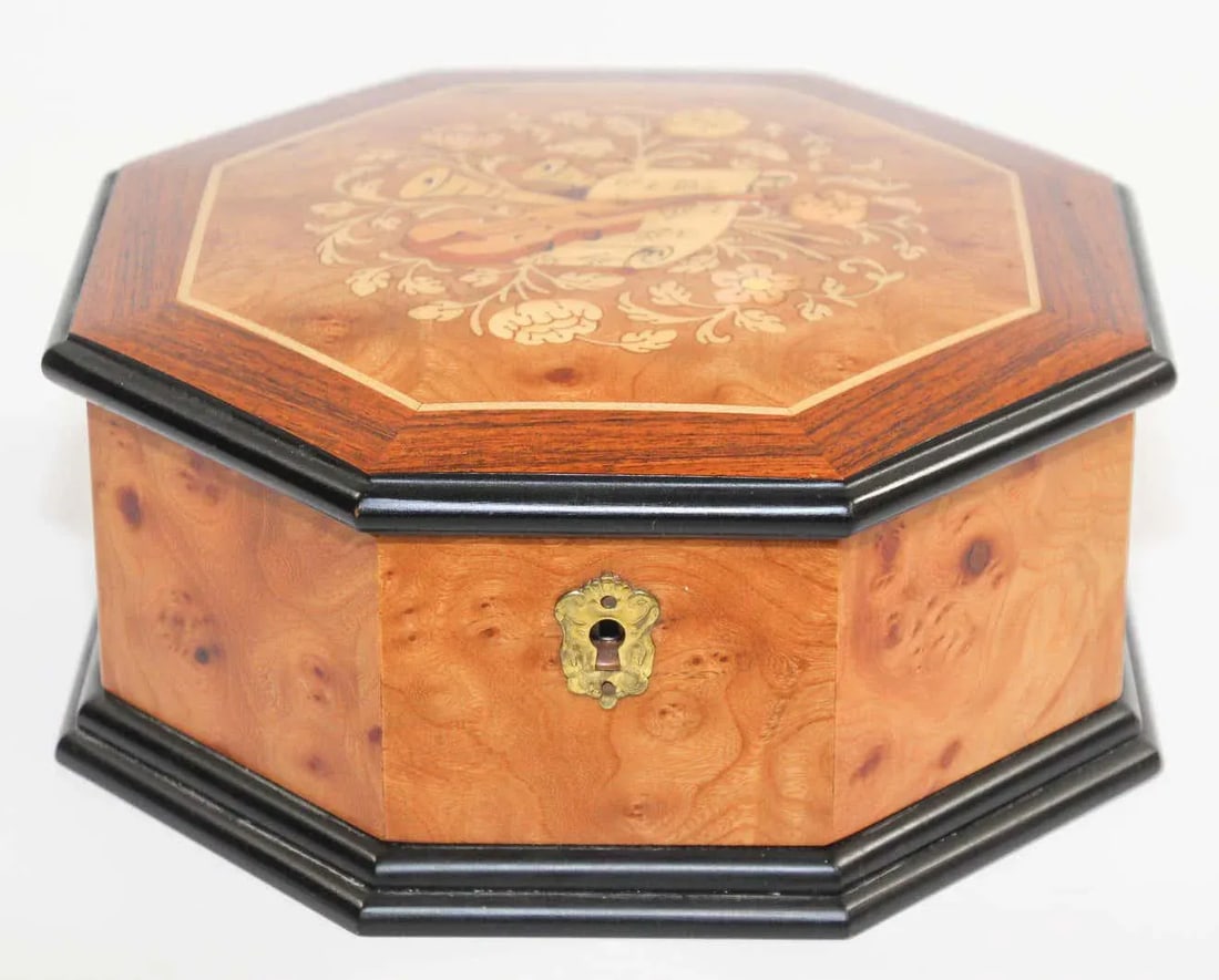 Octagonal Jewelry Music Box, Made in Italy - 5
