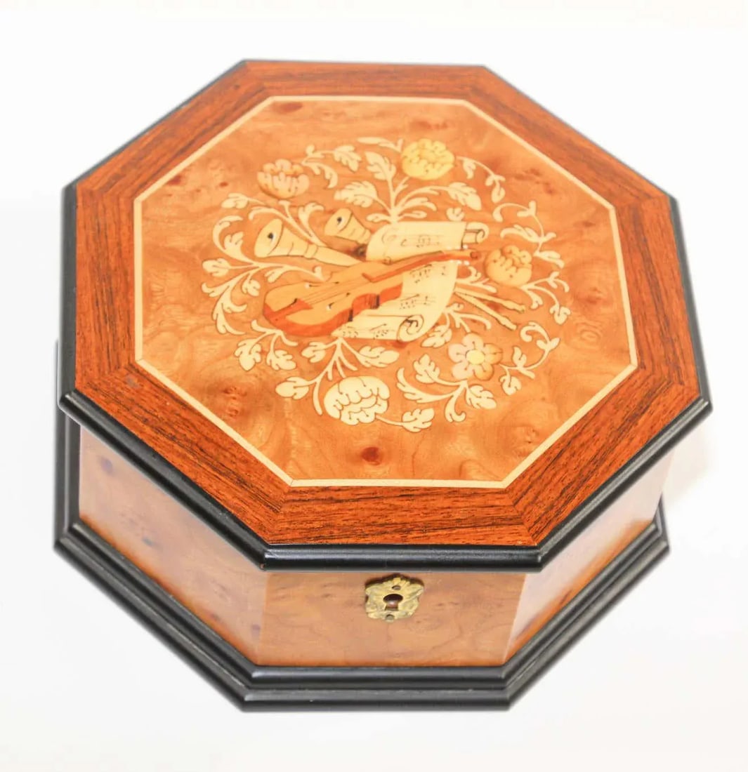 Octagonal Jewelry Music Box, Made in Italy - 6
