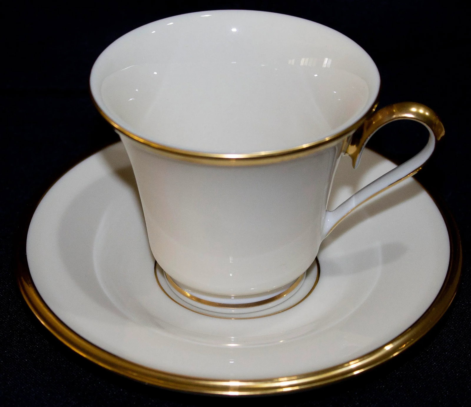 Lenox China Eternal Pattern, Service for Six- 30 Pieces - 4