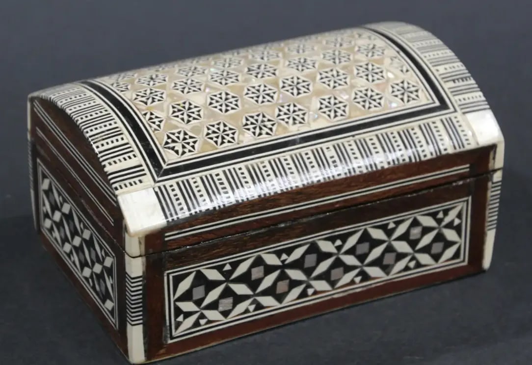 Middle Eastern Moorish Handcrafted Mosaic Decorative Box - 3