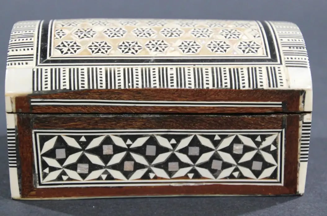 Middle Eastern Moorish Handcrafted Mosaic Decorative Box - 4