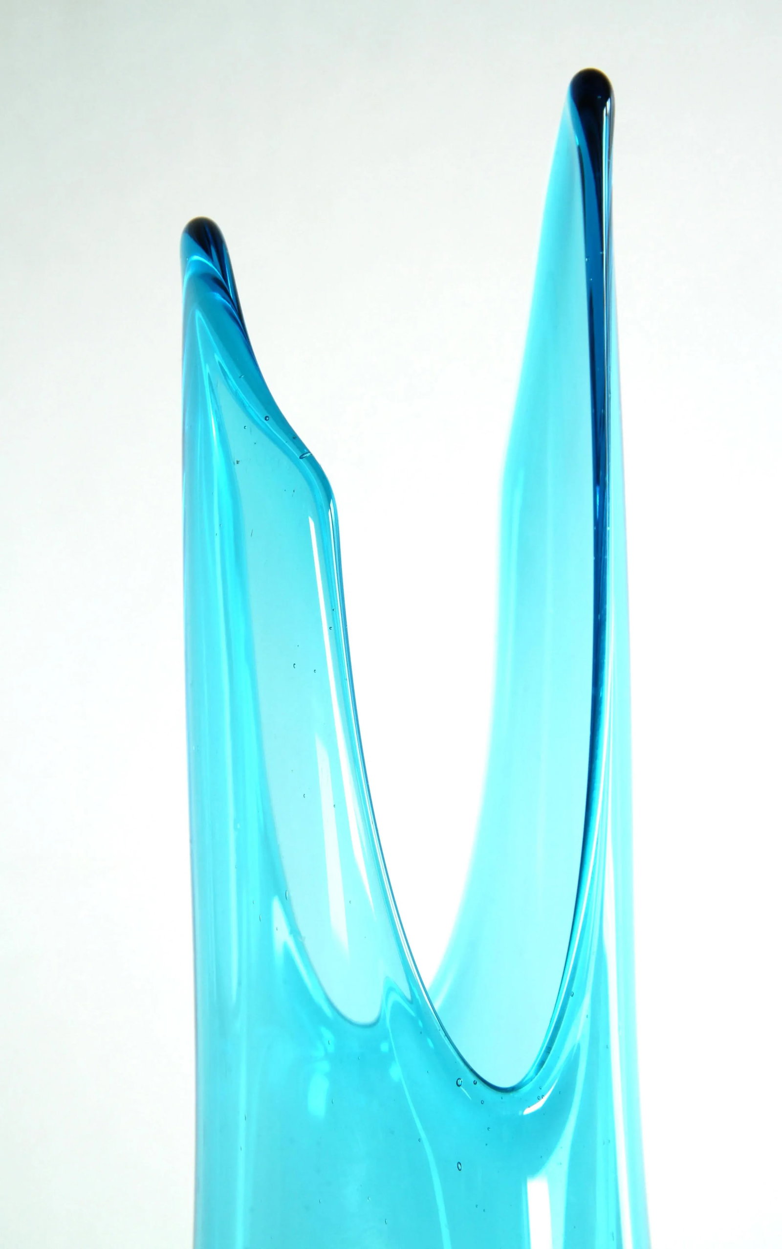 Vintage Mid Century Modern Aqua Blue Stretch Glass Vase - 5