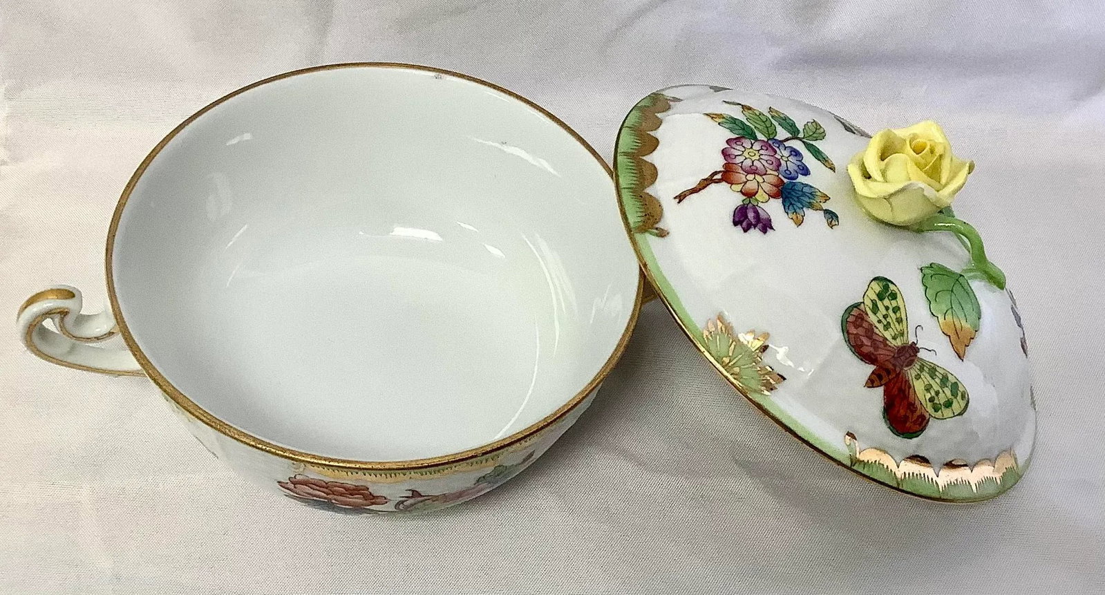 Vintage Herend Queen Victoria Porcelain Soup Bowl With Lid - 3