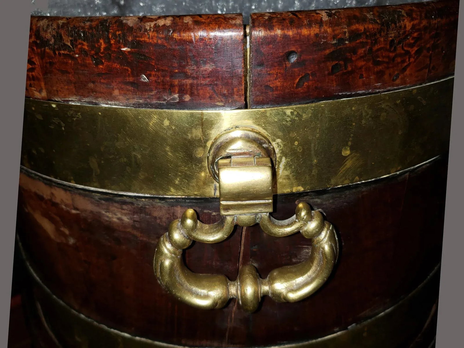 George III Brass Bound Mahogany Wine Cooler or Cellaret and Stand With Brass Liner - 4